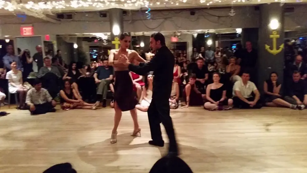 Video thumbnail for Argentine tango: Maria Filali & Gianpiero Galdi - Tarde