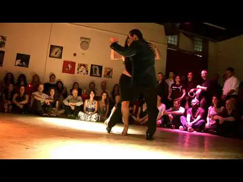 Video thumbnail for GERALDINE ROJAS & EZEQUIEL PALUDI at Negracha 2010 (1/3)