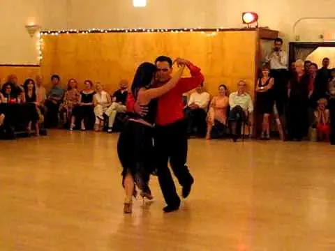 Video thumbnail for MILONGA Portena Oscar Mandagaran & Georgina Vargas