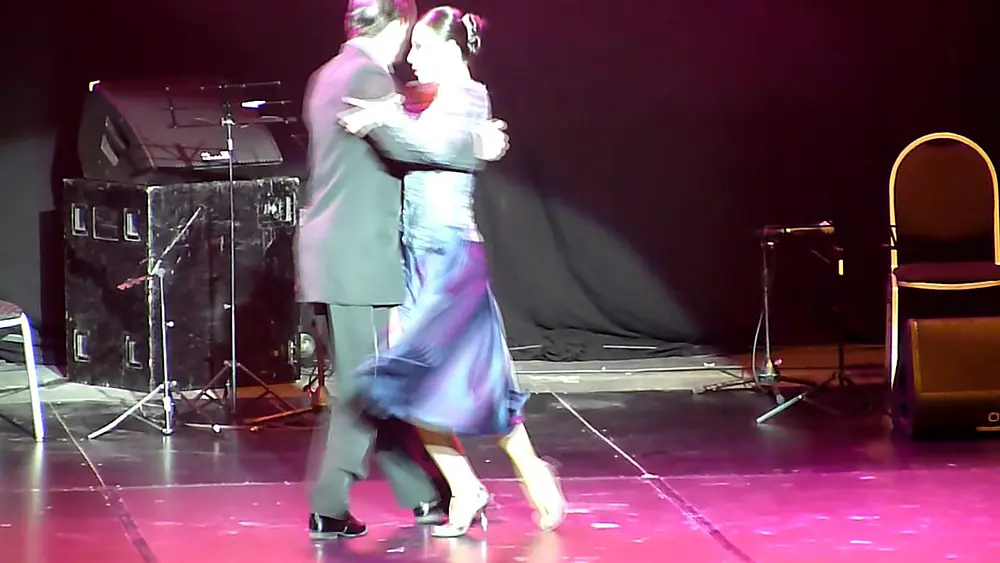 Video thumbnail for Mundial de Tango Escenario 2011 : Cristian Lopez y Naoko Tsutsumizaki