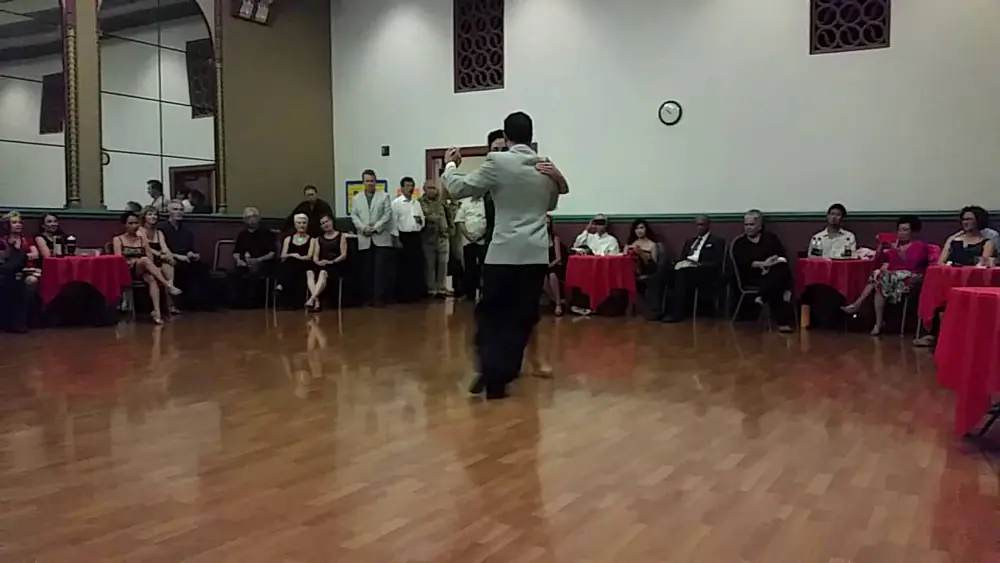 Video thumbnail for 2016.09.24 Damian Mechura y Verónica Vasquez Milonga Epoca 1