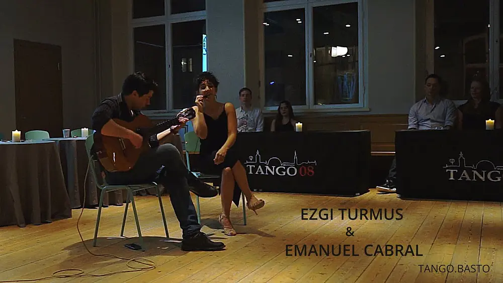 Video thumbnail for Ezgi Turmus (Voz) & Emanuel Cabral (Guitarra) - 2-2 - 2022.04.09