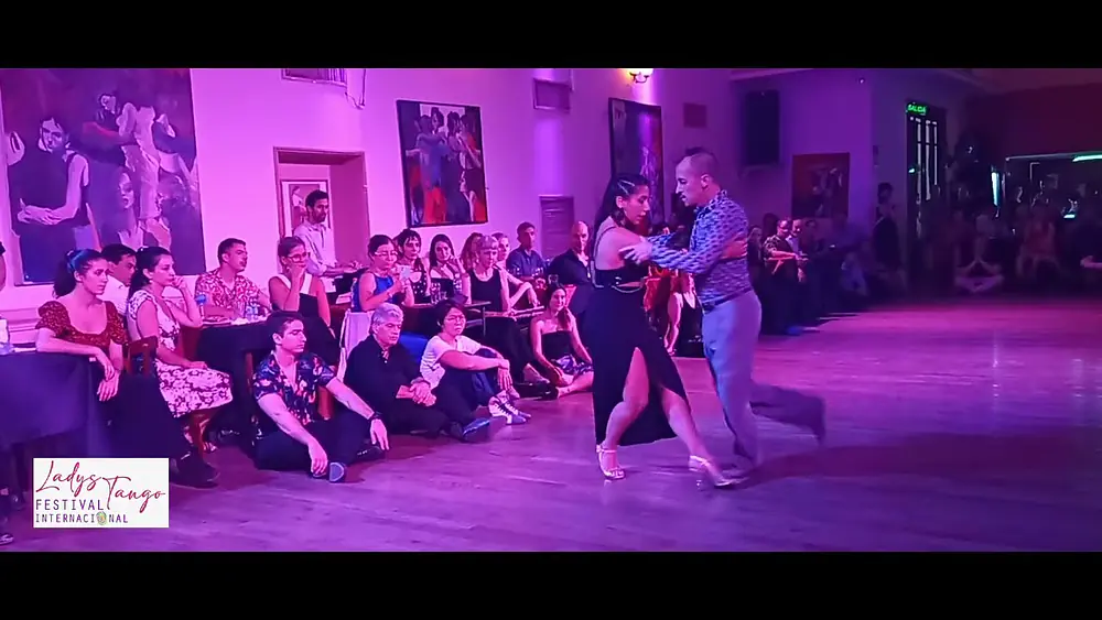 Video thumbnail for Fatima Caracoch y Guillermo Cerneaz - Ladys Tango 2023 en la milonga Viva La Pepa