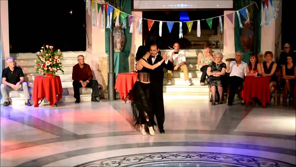 Video thumbnail for Juan Carlos Martinez y Nora Witanowsky - Improvisación