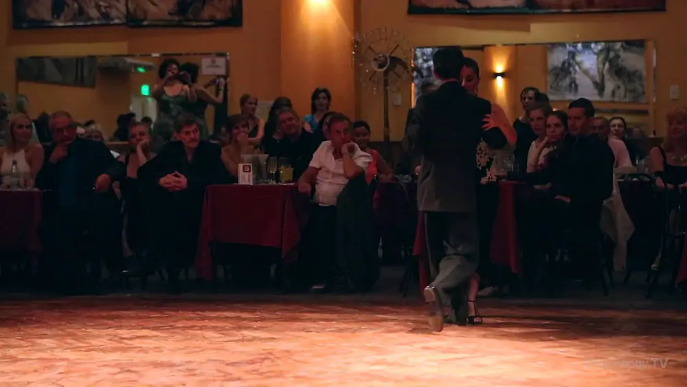 Video thumbnail for Fernando Gracia y Sol Cerquides, Buenos Aires, Salón Canning - Milonga Parakultural, 20.03.2015