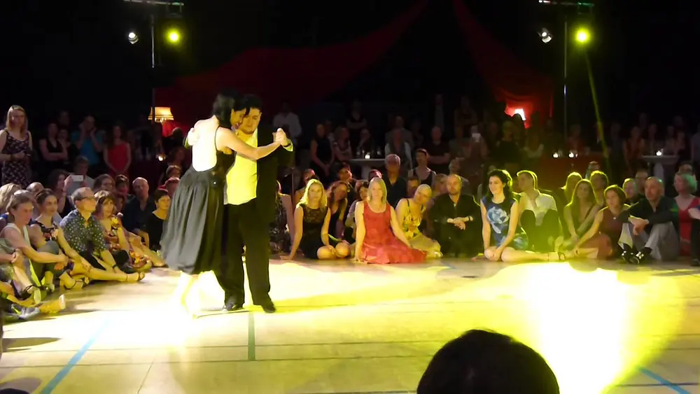 Video thumbnail for AONIKEN QUIROGA & ALEJANDRA MANTIÑAN - COPENHAGEN TANGO FESTIVAL -