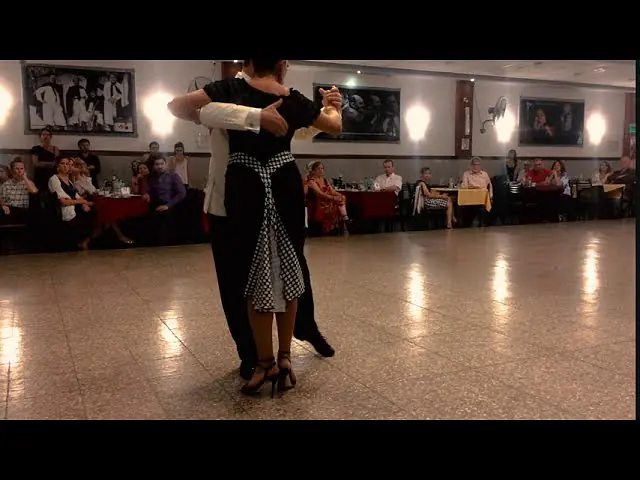 Video thumbnail for Andrea Reyero y Sebastian Misse 2/3 en la Baldosa