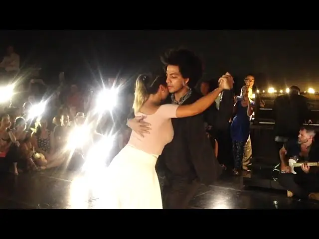 Video thumbnail for Gaby Mataloni & Vini Souza con El Cachivache Tango en Milonga Sismica