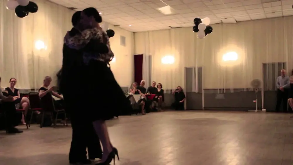 Video thumbnail for Adrian & Amanda Costa @ Tangosouthlondon