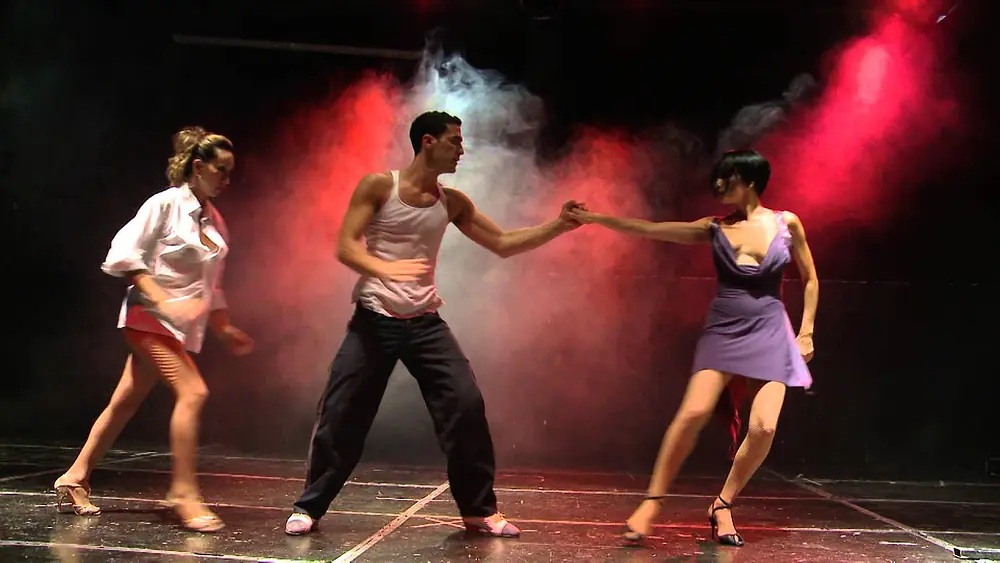 Video thumbnail for FALLING TANGO - Mauro Caiazza