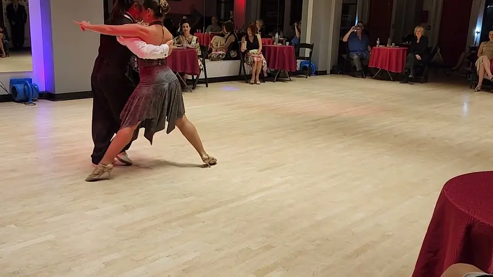 Video thumbnail for Argentine tango: Lilach Mor Duarte & Cristian Duarte - La Bordona