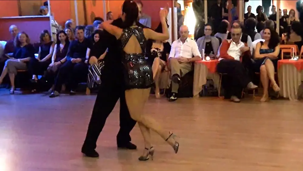 Video thumbnail for Il canale del "Gaz" - Juan Carlos Martinez & Nora Witanowsky