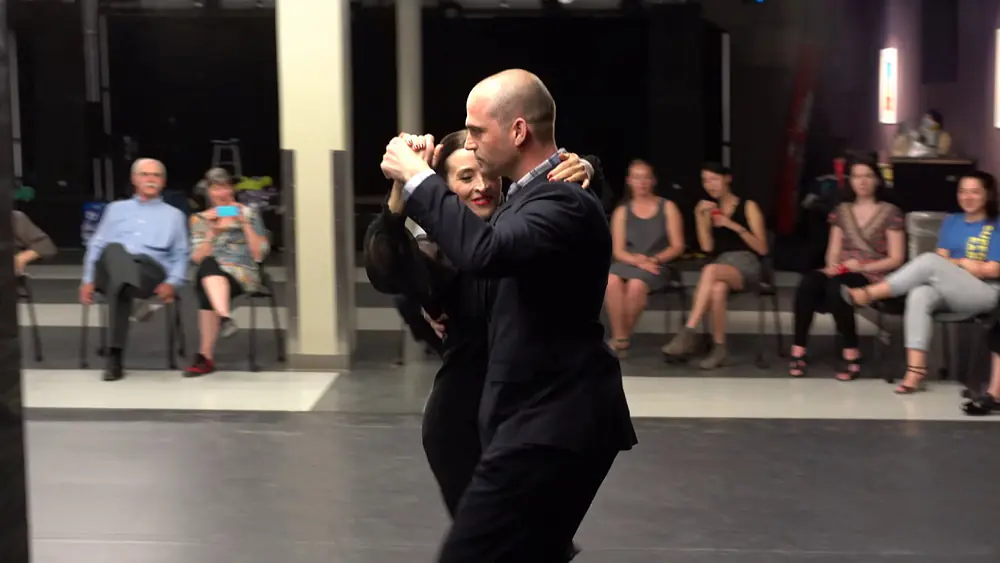Video thumbnail for Guillermina Quiroga & Mariano Logiudice dancing milonga to "No hay tierra como la mia" (F. Canaro)