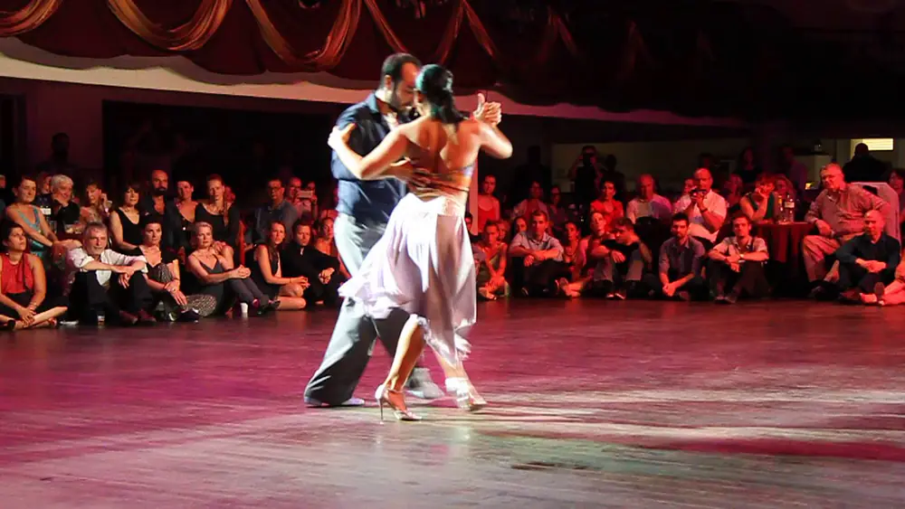 Video thumbnail for PABLO RODRIGUEZ E CORINA HERRERA NO 15º FESTIVAL TANGO LISBOA - 3/5