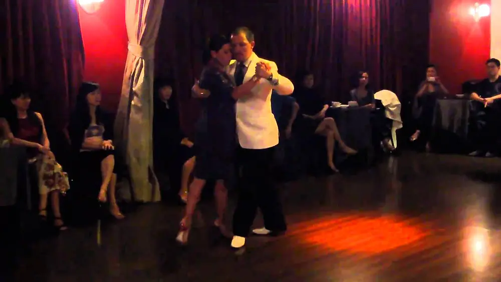 Video thumbnail for Sebastian Misse Andrea Reyero, welcome milonga 01