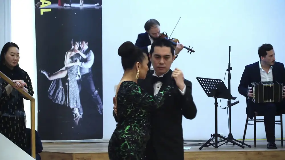 Video thumbnail for Ferrol Metthew & Amalia Rambe ' Flor De Lino' Solo Tango Orquesta , 2018 Seoul Lime Tango Festival