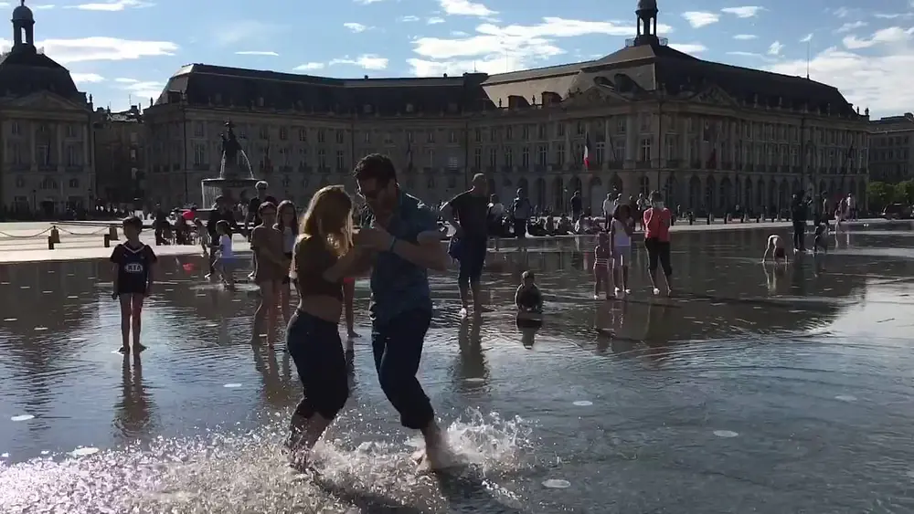 Video thumbnail for TANGO WATER - Mauro Caiazza y Carolina Gianinni