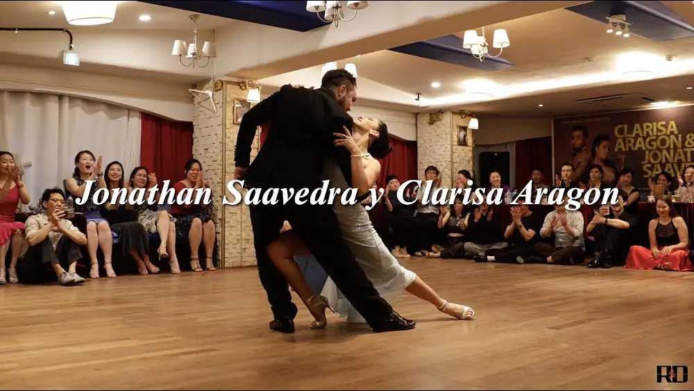 Video thumbnail for Jonathan Saavedra y Clarisa Aragon 2/4 - Con Tus Besos