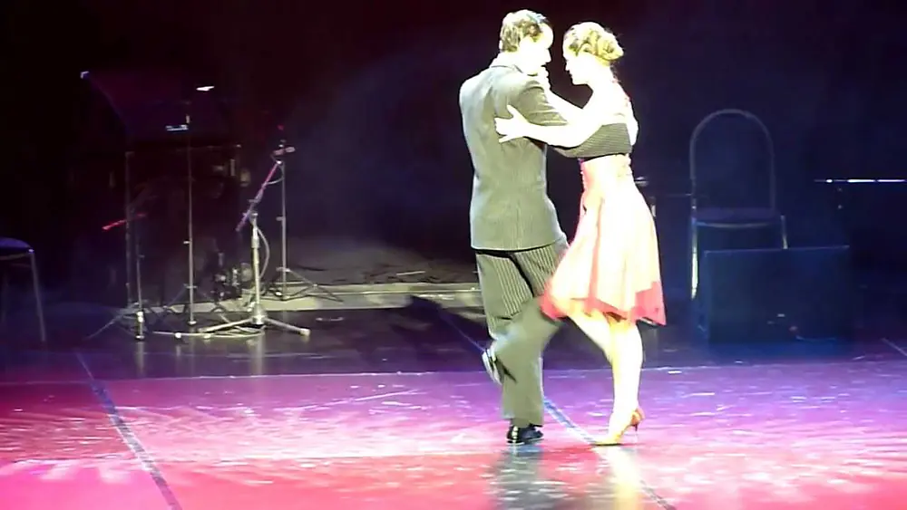 Video thumbnail for Mundial de Tango Escenario 2011 : Gabriel Sebastian Marino y Elli Karadimou