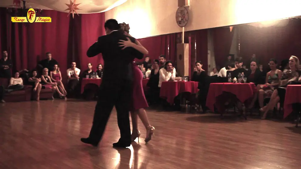 Video thumbnail for Carlitos & Noelia (2/5) Un Abrazo Porteno, nov 2015   Bucharest
