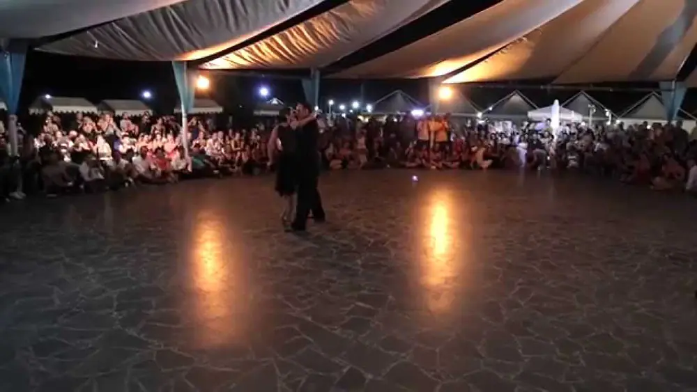 Video thumbnail for Joe Corbata e Lucila Cionci - Catania Tango Festival 2015 (1/2)