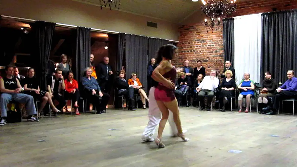 Video thumbnail for Gustavo Rosas y Gisela Natoli at Oulu Tango Festival 3 2012