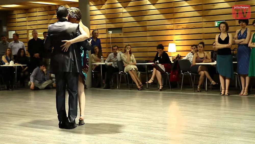 Video thumbnail for Anna Zyuzina & Gustavo Funes, 3, «White tango festival 2012» Moscow, Russia