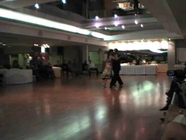 Video thumbnail for IX Encuentro de Aficionados al Tango 2011 Christian Marquez - Virginia Gomez_6/7.mpg.mpg