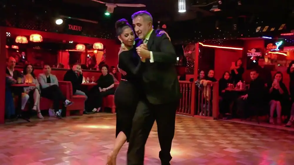 Video thumbnail for Reliquias Porteñas - Majo Garcés & Jose Luis Gonzalez - Stgo de Chile