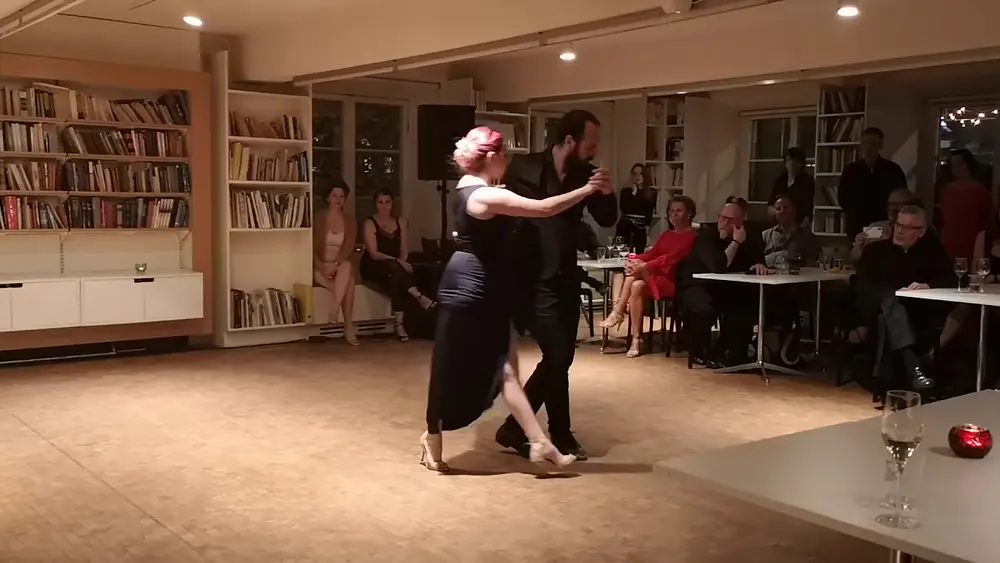 Video thumbnail for Oslo Tango Feat. Pablo Rodriguez & Carolina Couto okt 2019 Vamos! Di Sarli (1/4)