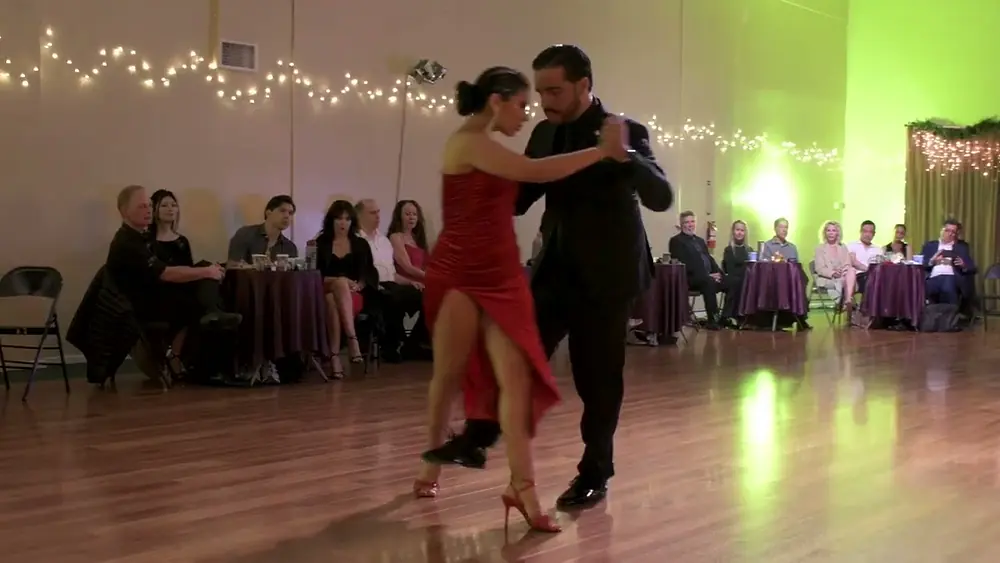 Video thumbnail for Sandra Martinez and Santiago Sarabia at Milonga Gavito 2/3