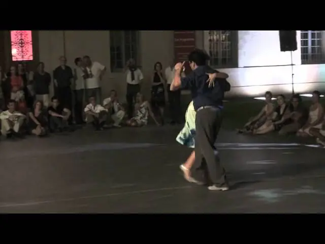 Video thumbnail for MdM Carlitos Espinoza y Noelia Hurtado D4 Milonga / 11 juillet 2012 Mtp