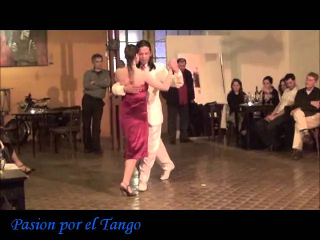 Video thumbnail for Ivana y Nany Peralta bailando Por Que Te Sigo Queriendo en El Tacuari Conpulsiontanguera