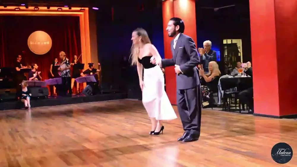 Video thumbnail for Carla Rossi & José Luis Salvo en Milonga Malena "COMO NINGUNA"!! 4/4