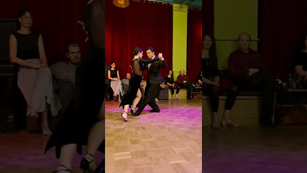 Video thumbnail for Nida İnceoğlur & Batuhan Boy - Llueve otra vez (1/4)