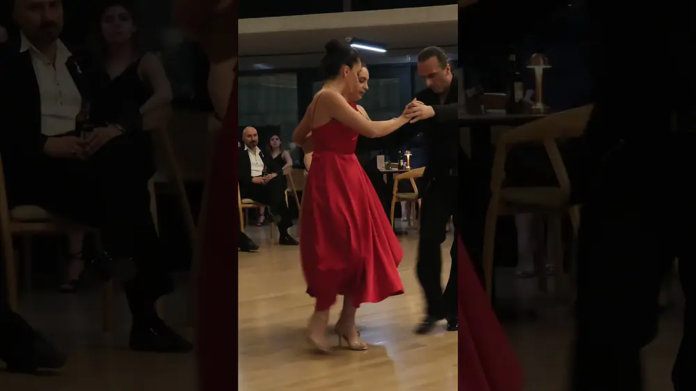 Video thumbnail for Milonga SUENO Kovan Bistronomy Performans Serkan Sevinç & Kübra Akarsu & Rüya Aktaş #tangomusic
