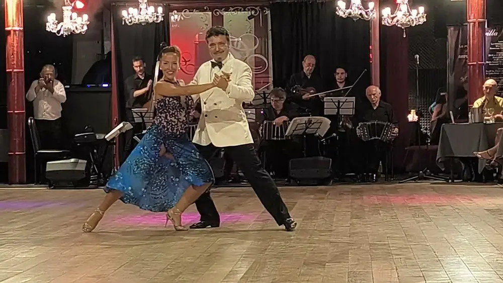 Video thumbnail for Carlos Rivarola y Laila Rezk bailan Un Momento - Horacio Salgán