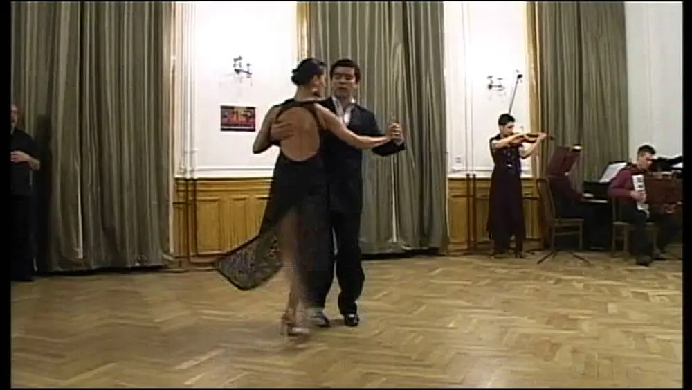 Video thumbnail for Milongeando en el 40 - Cristhian Sosa, Sabrina Garcia - Tango Harmony