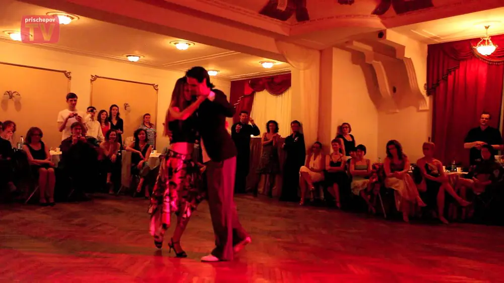 Video thumbnail for Pedro Farias & Julieta Falivene, 2-4 "Nevskaya Milonga" http://prischepov.ru