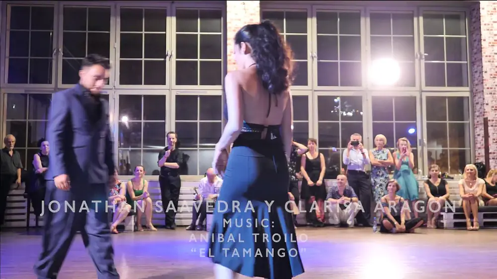 Video thumbnail for Jonathan Saavedra & Clarisa Aragon (1/7) @ Warsaw Tango Meeting 2019 #JonathanyClarisa