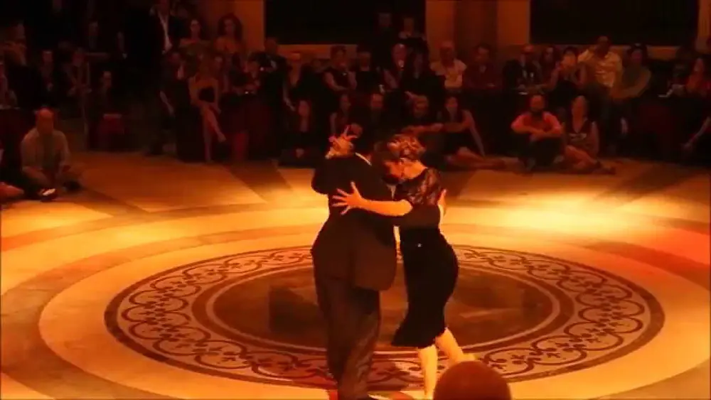 Video thumbnail for Carlitos Espinoza Y Noelia Hurtado - Milonga