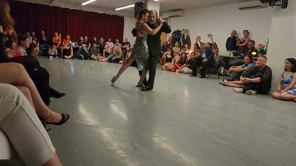 Video thumbnail for Argentine tango: Gustavo Naveira & Giselle Anne - Maragata