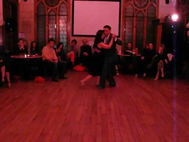 Video thumbnail for Paulina Cazabon y Jose Luis Gonzalez, Bordeaux, Tango 2