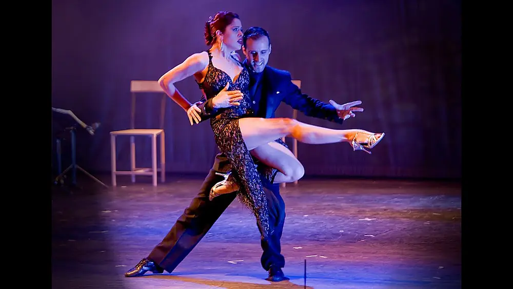 Video thumbnail for Vanesa Villalba & Facundo Pinero. La Boca Tango Show