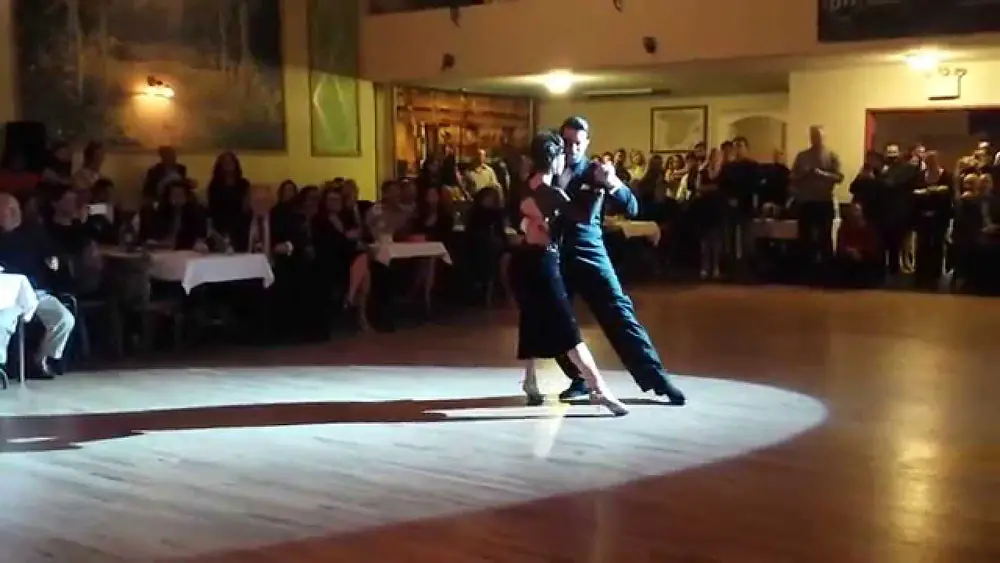 Video thumbnail for Argentine tango: Florencia Borgnia & Marcos Pereira - Buscandote