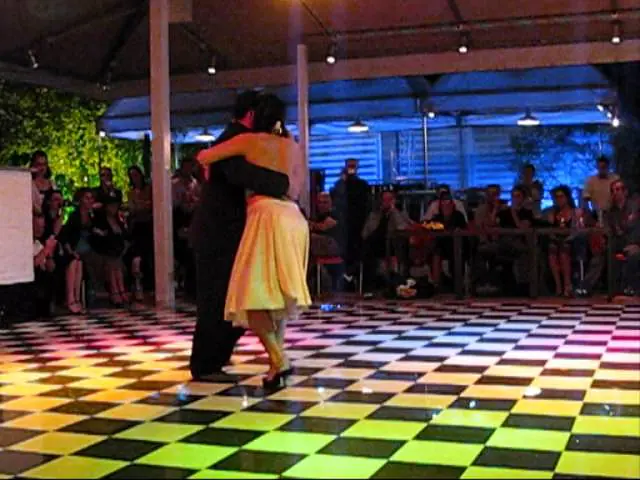 Video thumbnail for Pamela Ramos Aracena y Carlitos Espinosa Tango