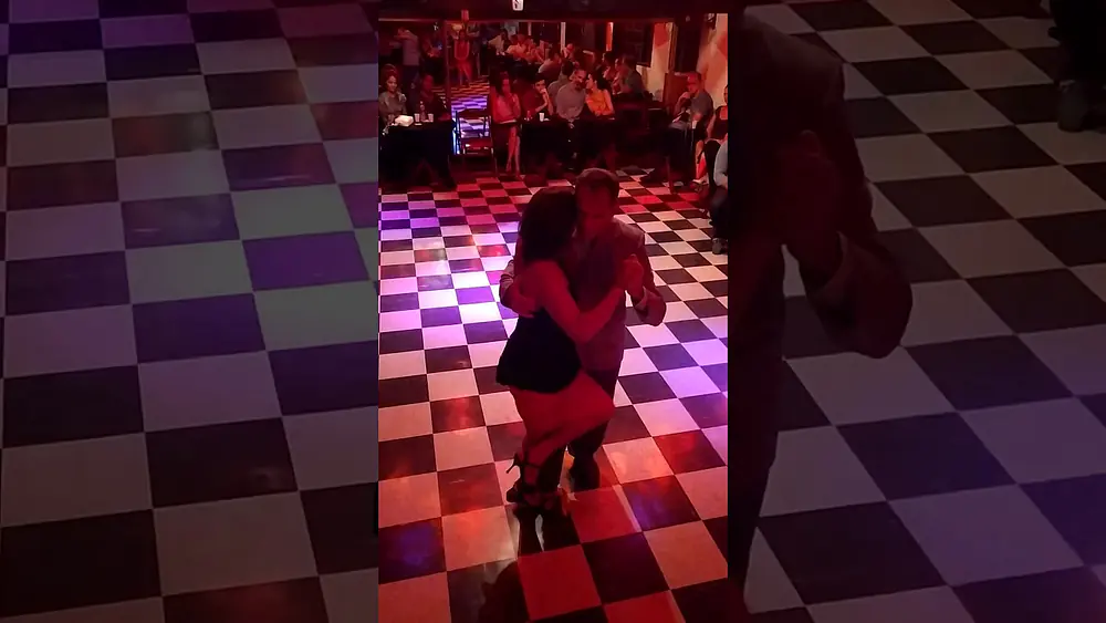 Video thumbnail for Joao Carlos Rodrigues e Veronica Vero Olivera - Milonga Pasional  - Casa do Tango RJ 1/2
