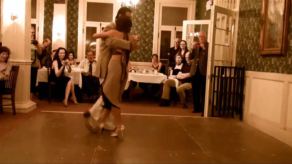 Video thumbnail for Gustavo Benzecry Sabá & María Olivera - Milonga performance at Moonlight in Vermont 2011