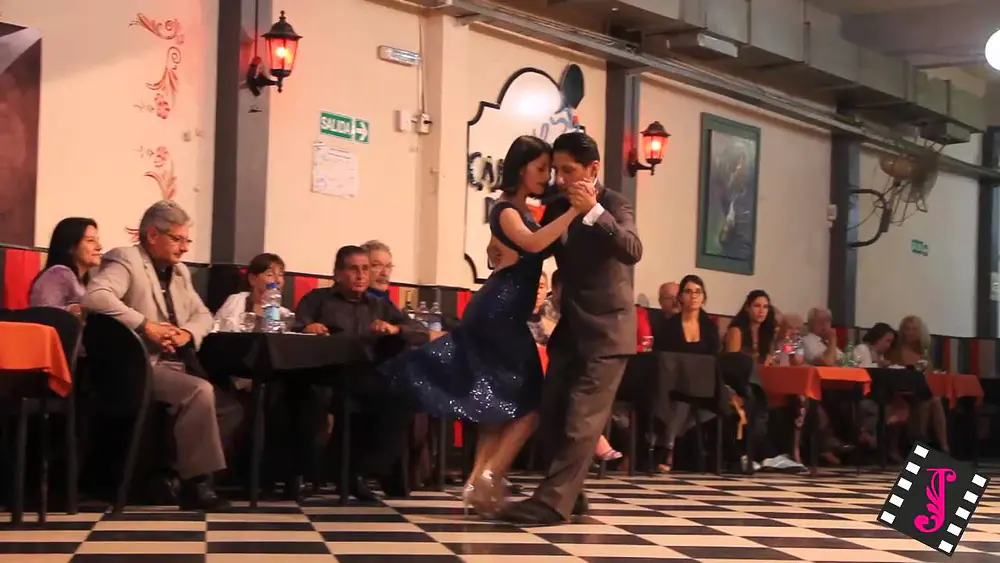 Video thumbnail for JULIETA QÜESTA Y RAULI CHOQUE en el SIN RUMBO (Milonga)