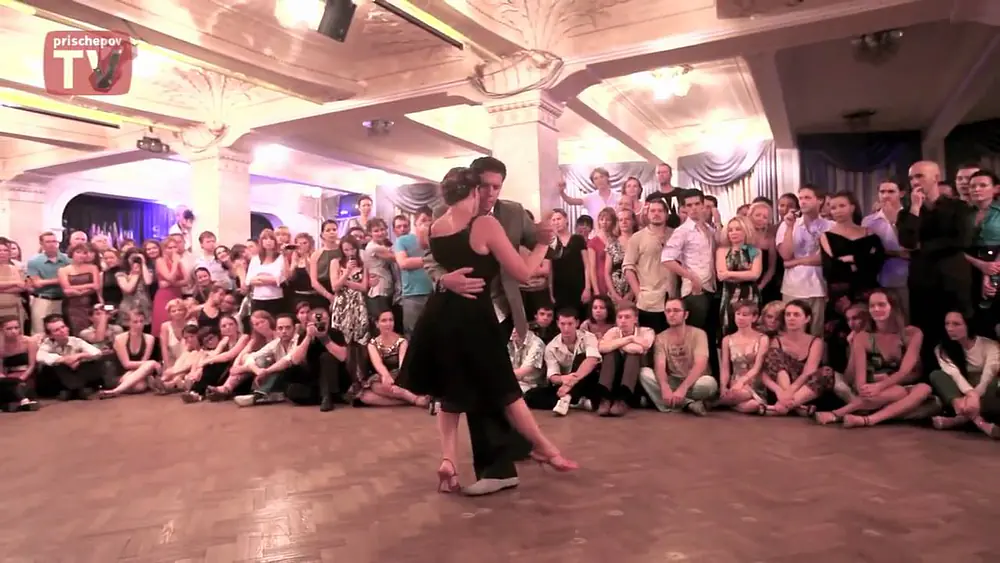 Video thumbnail for Barbara Carpino & Claudio Forte, 8th International Moscow Festival of Argentine Tango